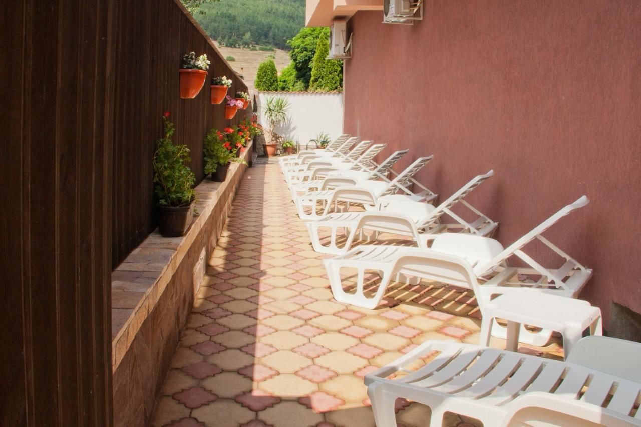 Гостевой дом Guest House London Велинград-9